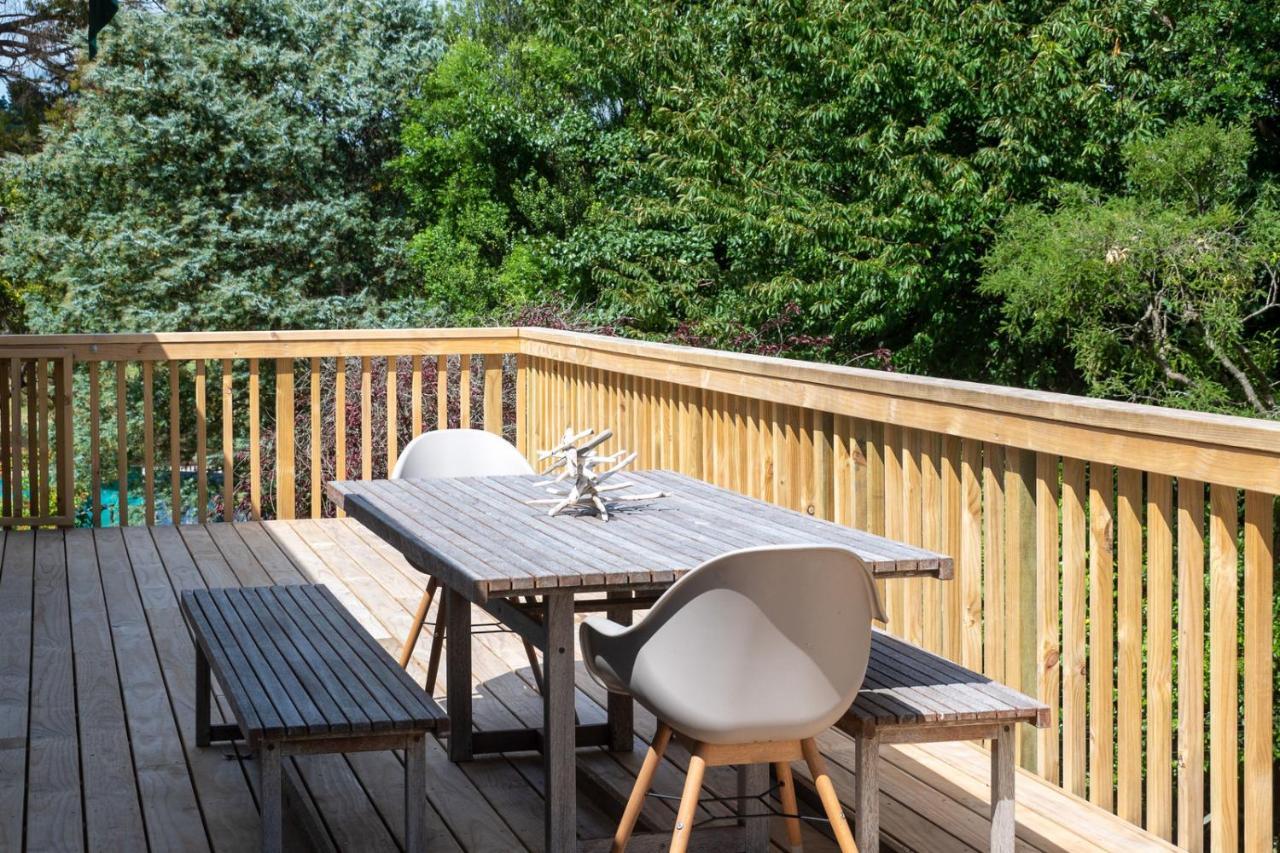 Waitahanui Lake House - Lake Taupo Holiday Home Exteriör bild